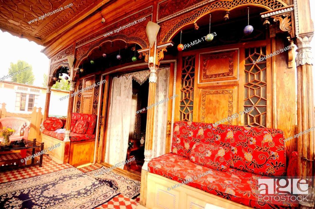 New Bombay Heritage Group Of House Boat Srīnagar Exterior foto